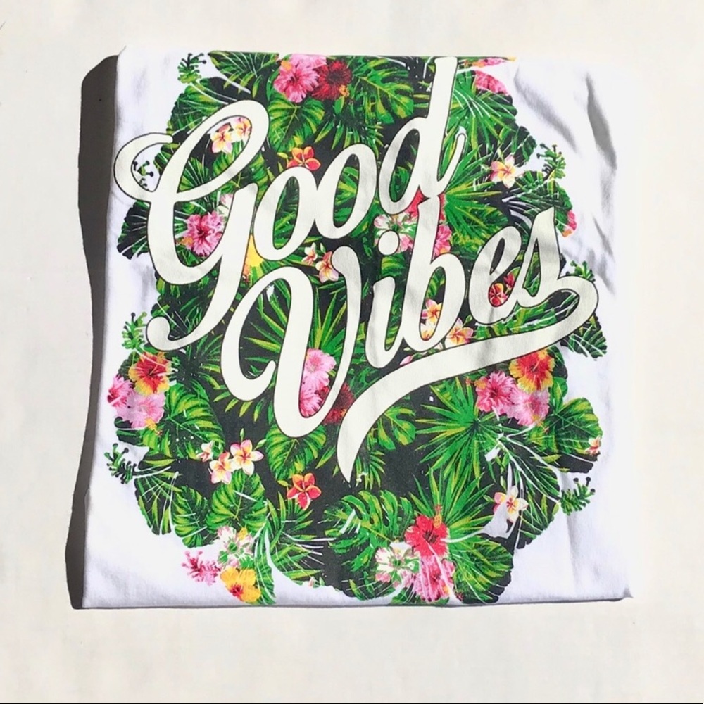 New men white tee Good Vibes floral graphic tshirt
